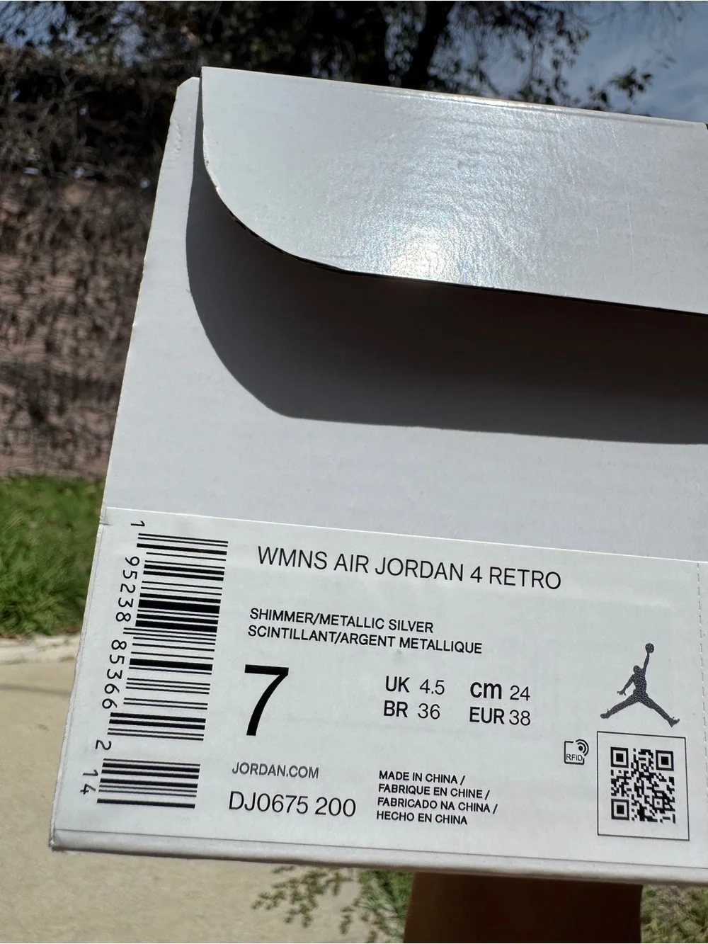 Jordan 4 Retro Shimmer Metallic Silver sneakers in US 7
